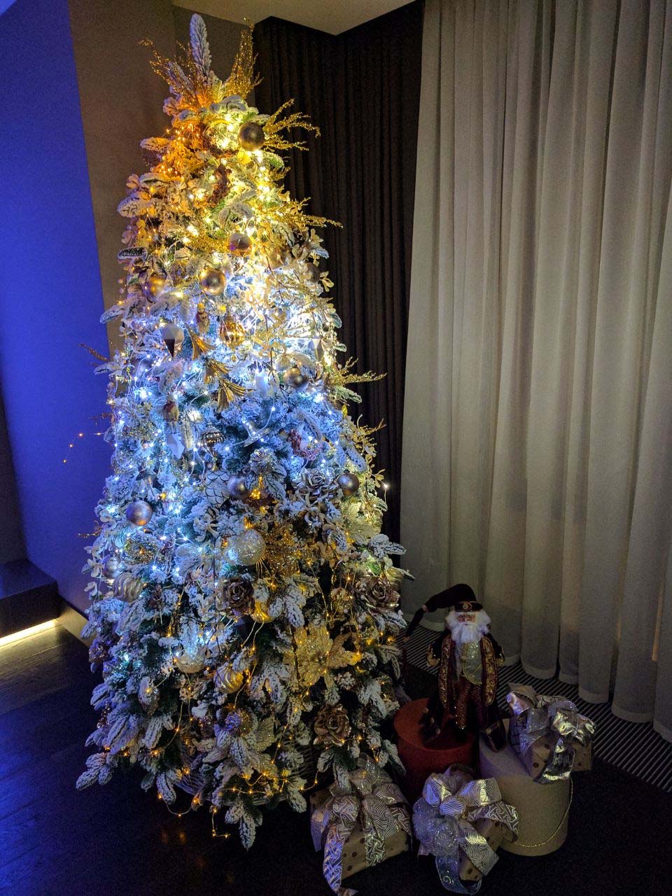 Украшение новогодней елки